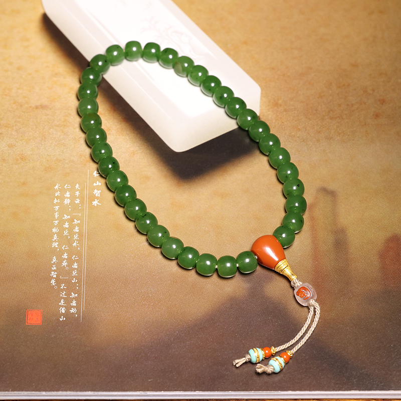 顽石阁新疆和田玉碧玉浓阳绿菠菜绿手持手串男女款8/7mm