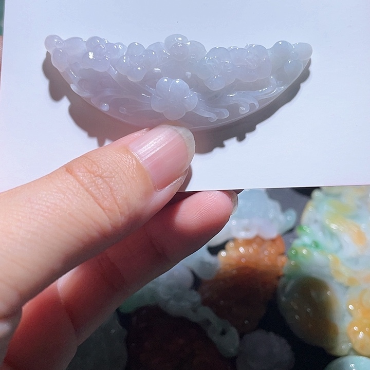 颈饰未镶嵌翡翠天