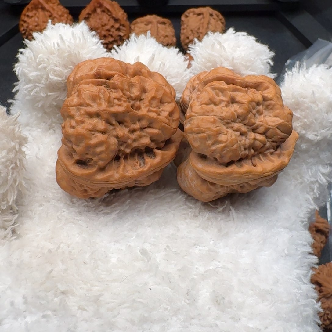 文玩核桃把件蛤蟆头三角蛙