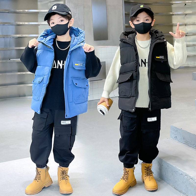 儿童装男童马甲秋冬款2025新款背心大童外穿男孩加厚冬季潮