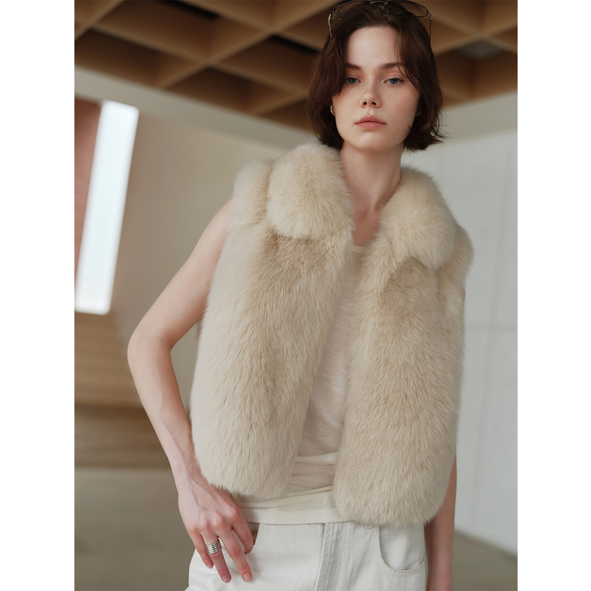 MSBEAST/野兽小姐软糯厚实saga整皮狐狸翻领皮草短马甲丨中古奶狐