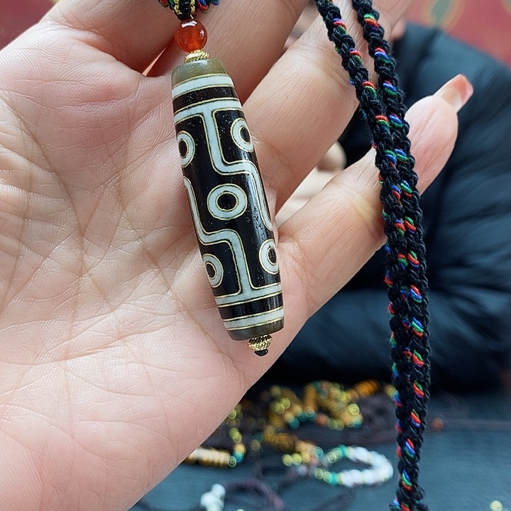 玛瑙/玉髓颈饰合金