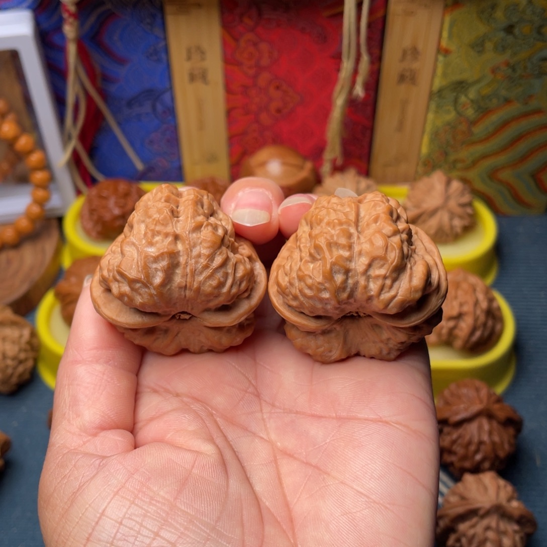 文玩核桃把件42蛤蟆头