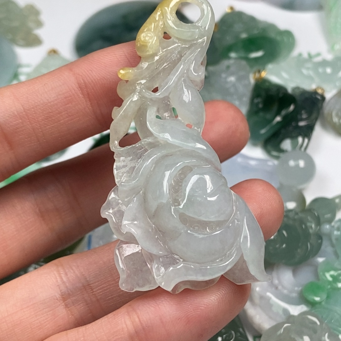 ฅ***ฅ翡翠未镶嵌颈饰翡翠