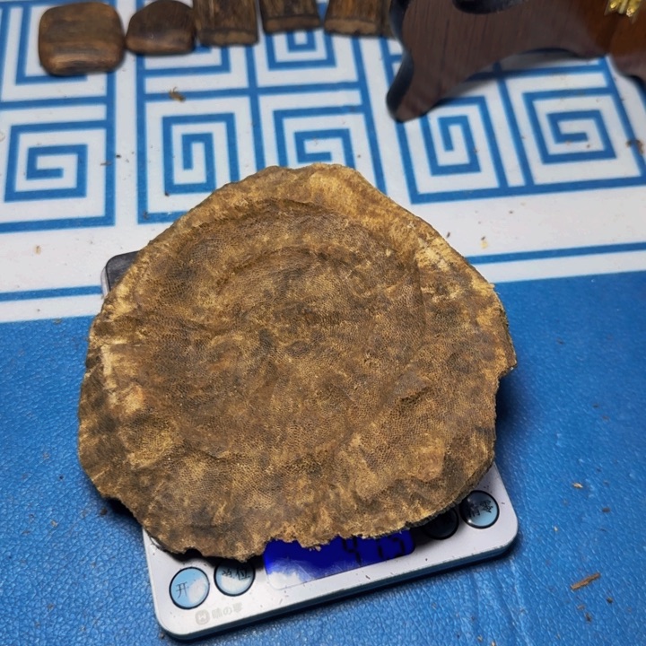 木临****f手工艺雕塑根雕木方板材41克