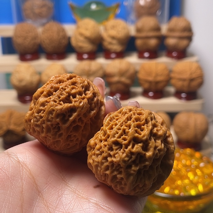 文玩核桃吊坠绣球8