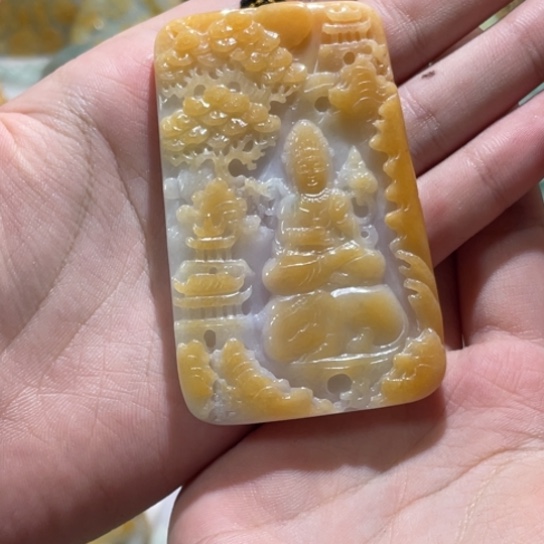 通***仔翡翠未镶嵌挂件翡翠