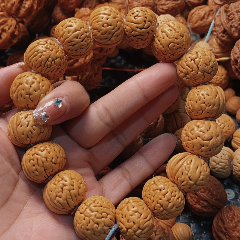 【闪购商品】文玩核桃吊坠磨盘