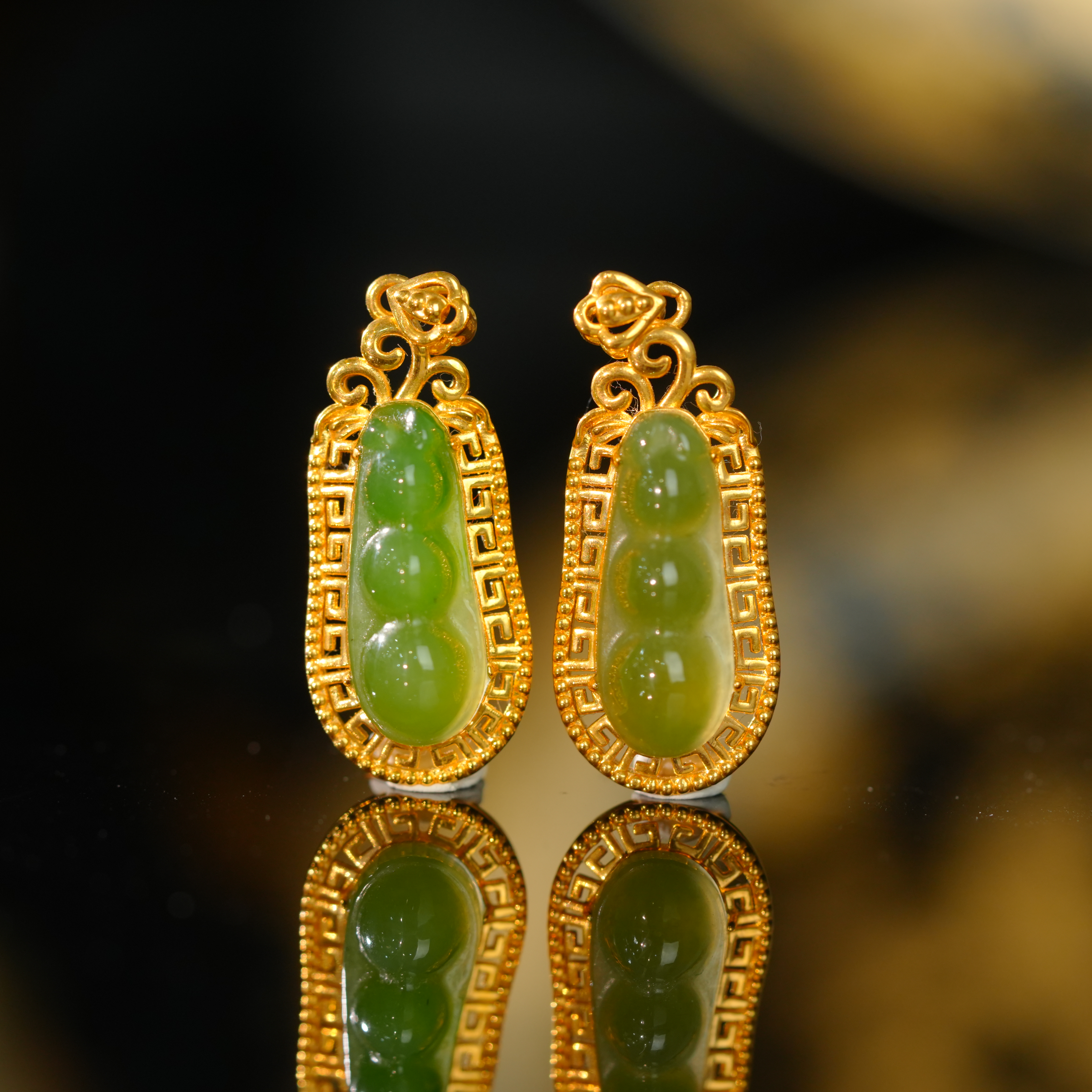 【初见珠宝】18k金和田玉豆子吊坠11-1CL117X759【多样性发一件】