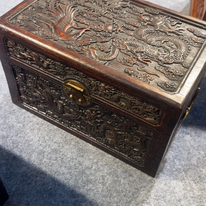 贡木箱的的的的的