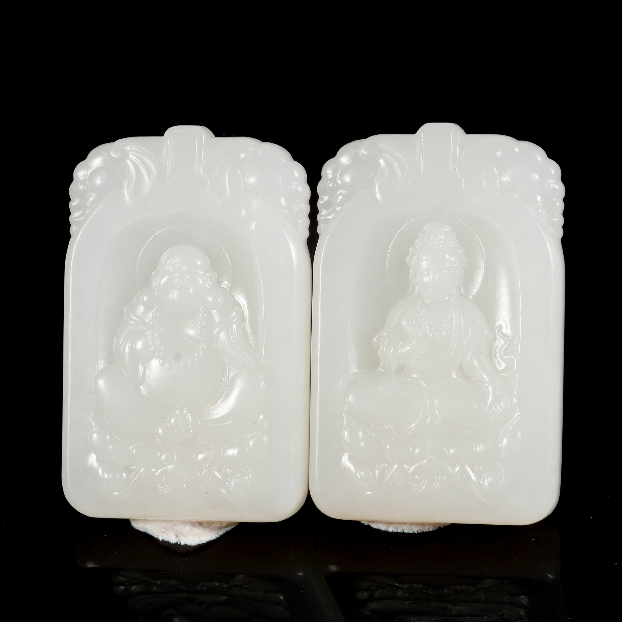 LOT.029羊脂白玉人物牌一对/X3883