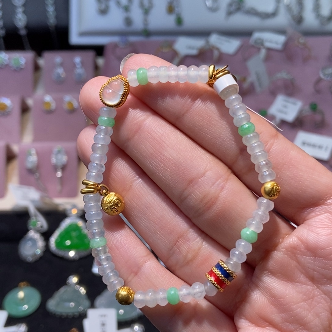 翡翠18K金镶嵌手链纯天然缅甸翡翠A货手链