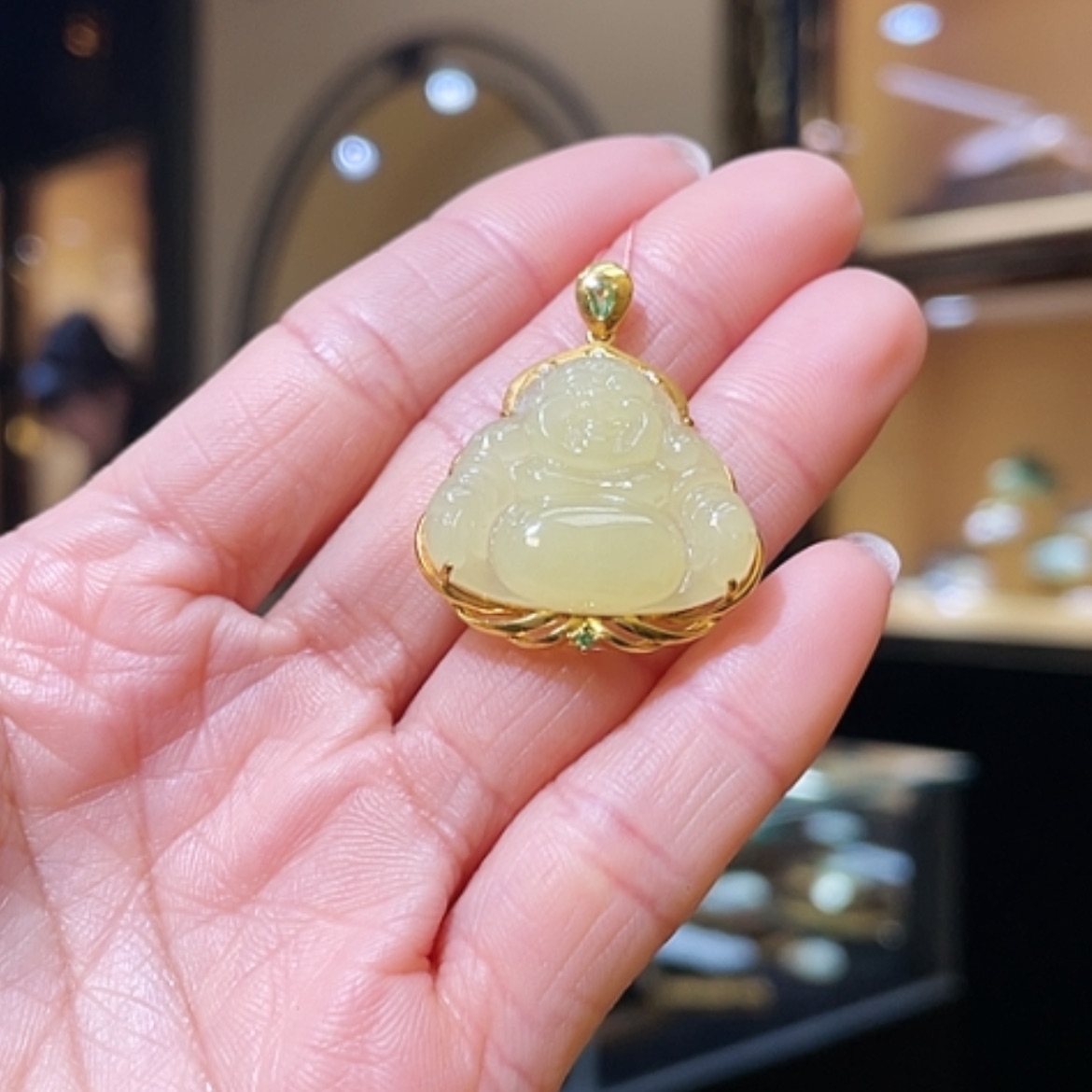 【闪购商品】和田玉颈饰18K金镶嵌佛