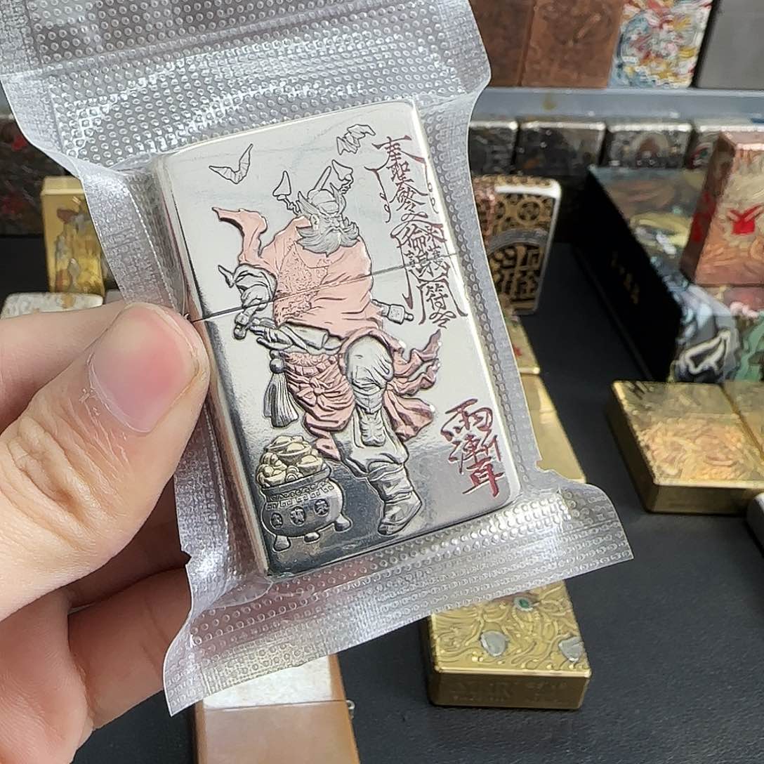 查**人打火机等设施一处一处都