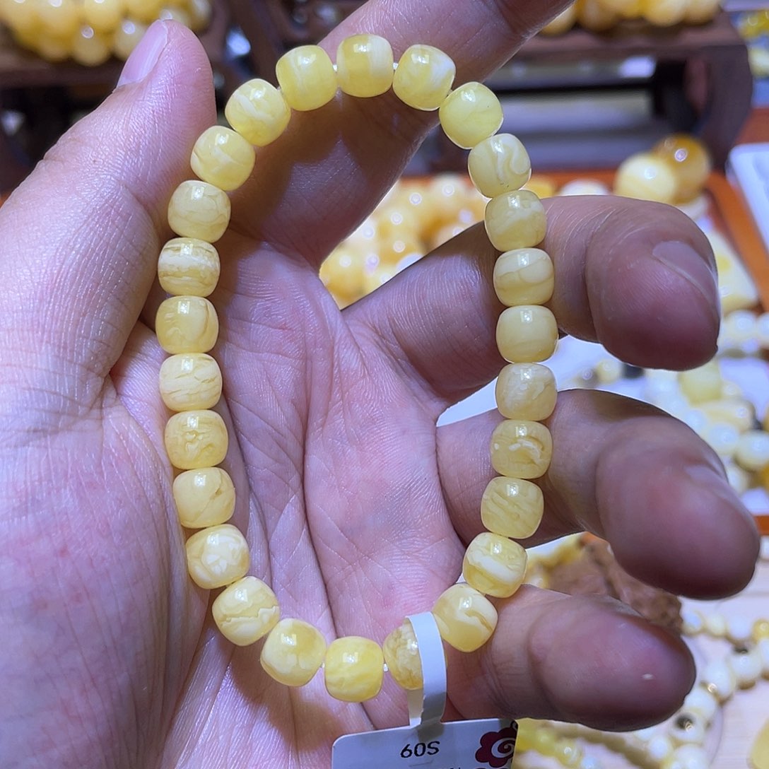 蜜蜡手串未镶嵌8✖️7.5mm妖花虎皮