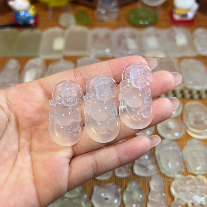 岫玉未镶嵌岫玉白冰挂件财神