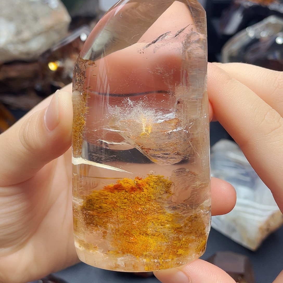 未镶嵌水晶大型摆件（非配饰）