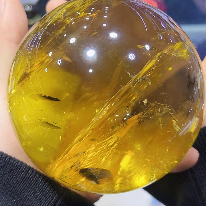 黄晶天然水晶球未镶嵌