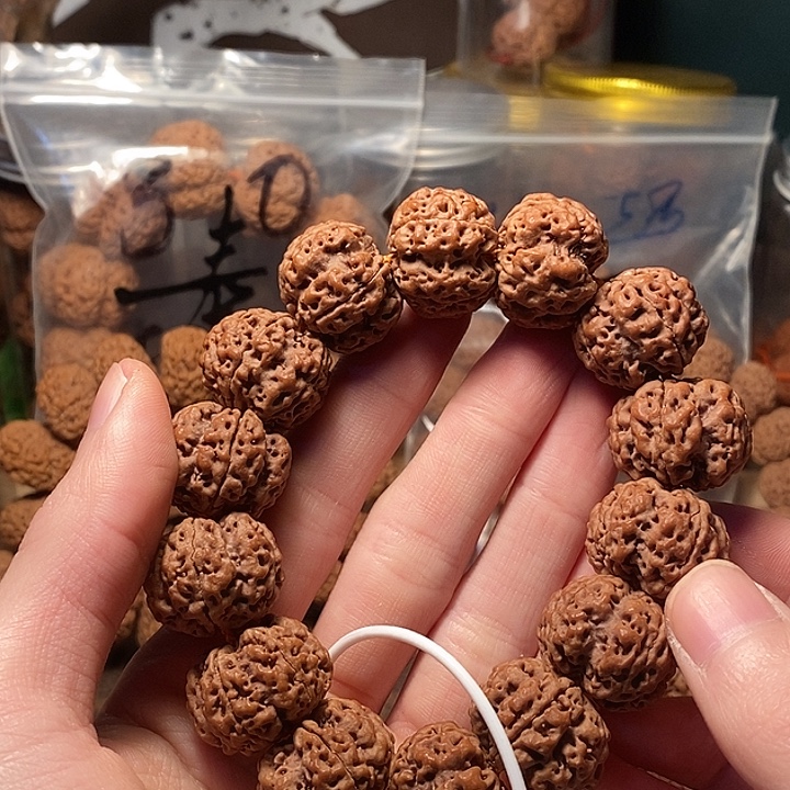 蒙***伦金刚菩提手串22深沟梅花超头