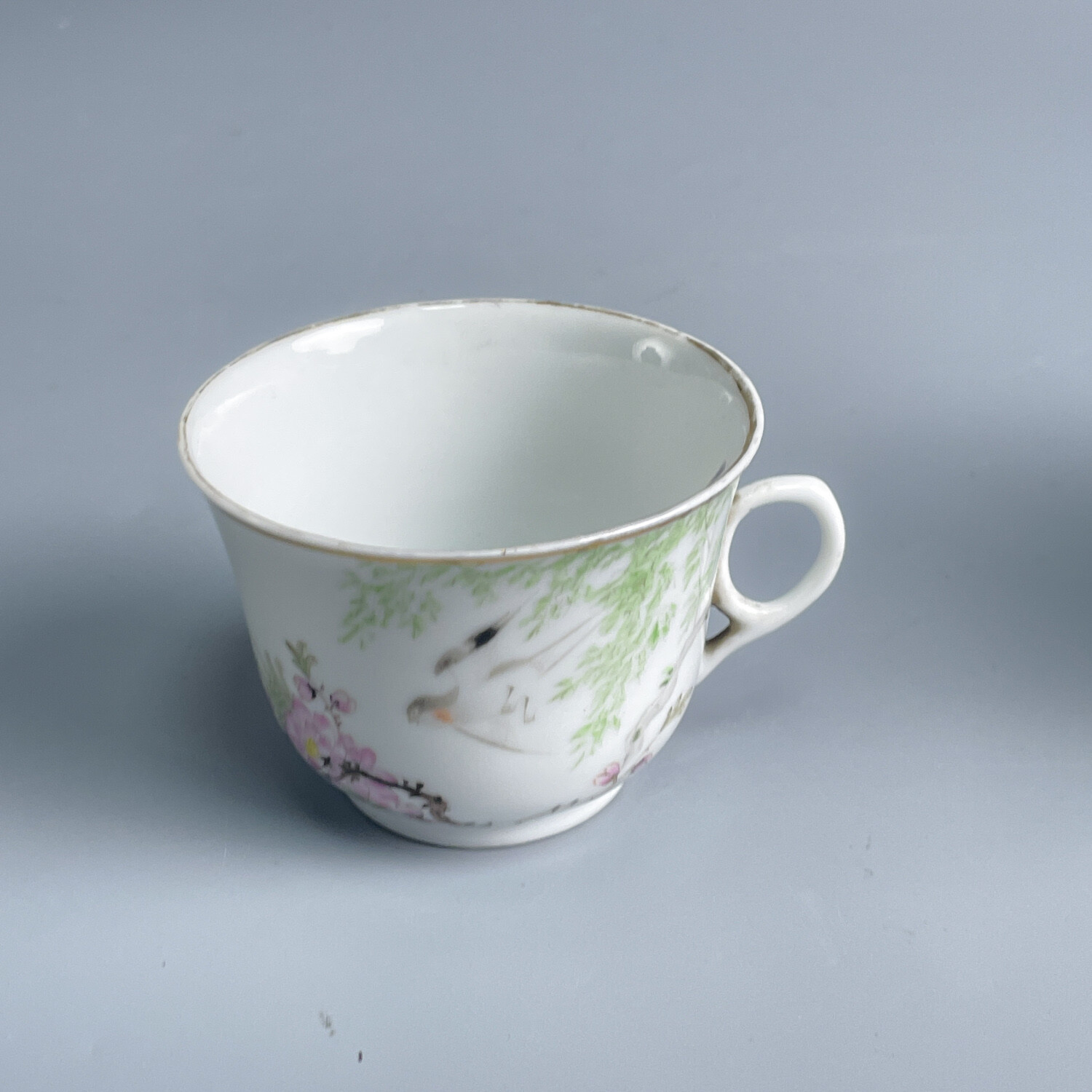 民国粉彩杏林春燕把杯-M25DK002B28-01