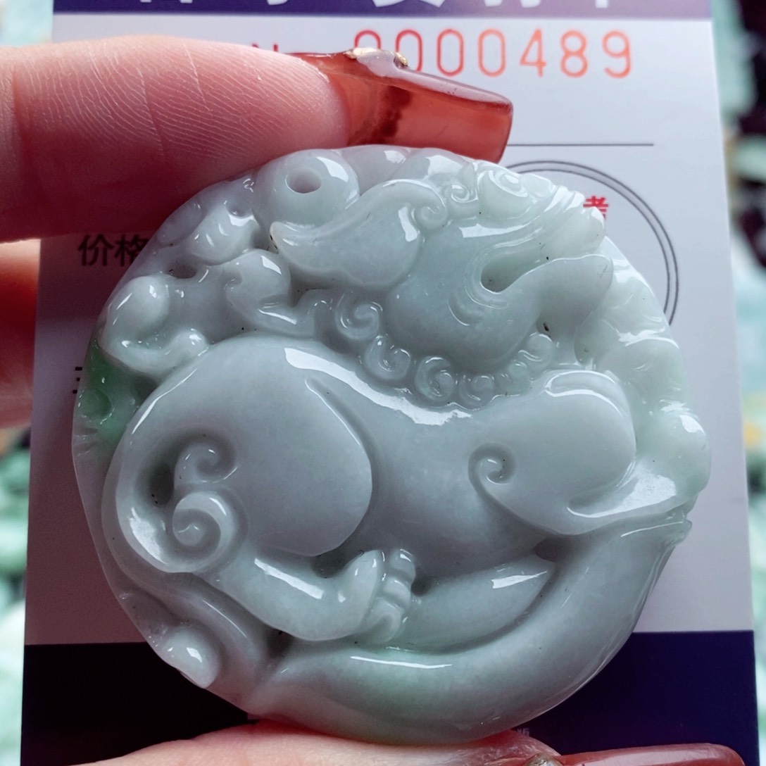 翡翠吊坠(不含链)未镶嵌