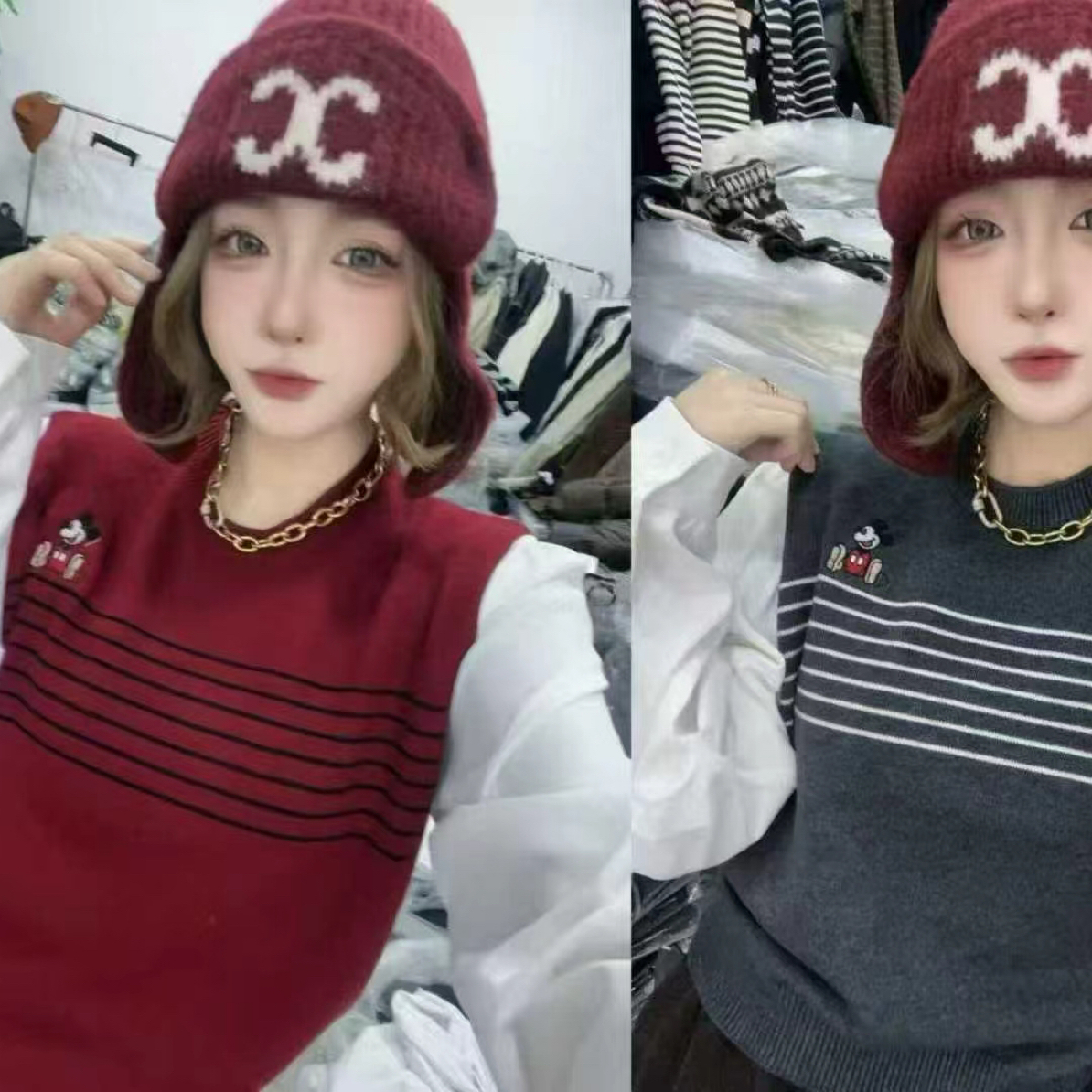 秋冬新款卡通刺绣拼色条纹针织套头假俩件女保暖百搭