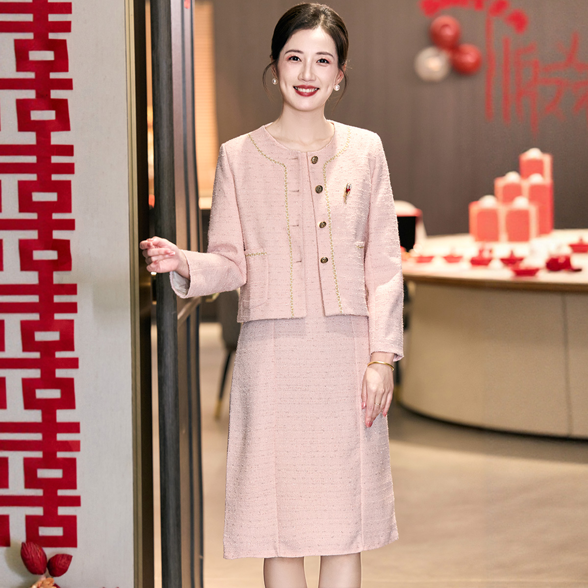 喜妈妈礼服两件套新款粉色连衣裙高级感平时可穿优雅大气衣服十一