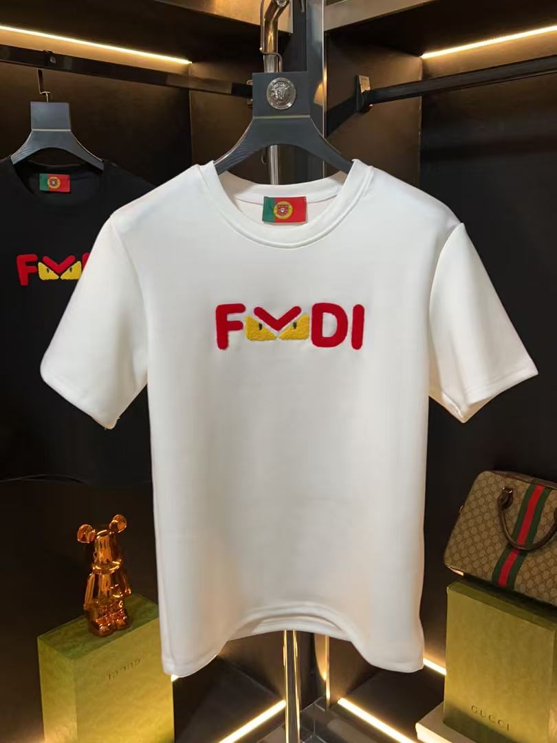 【超哥】秋冬新款半袖T恤小怪兽1