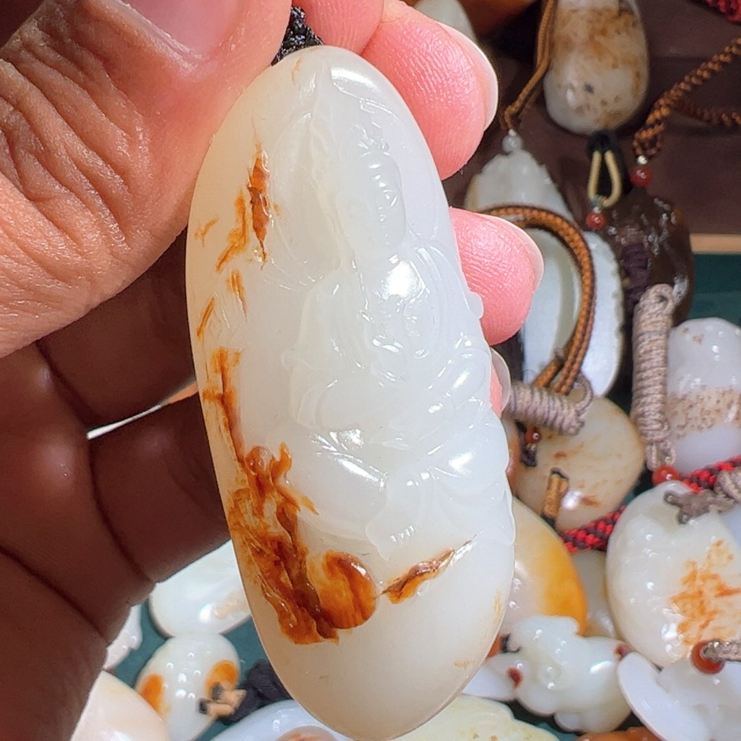 和田玉颈饰未镶嵌林*
