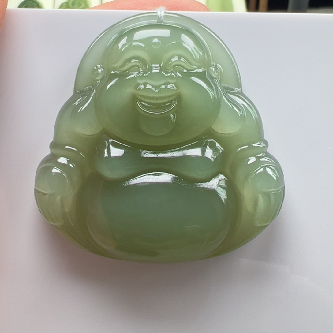 和田玉足金镶嵌颈饰