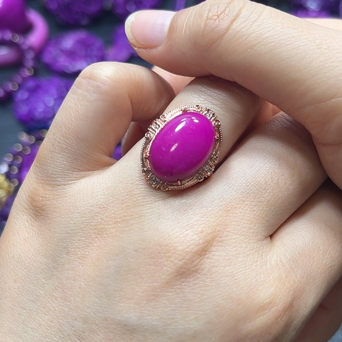 【闪购商品】羽毛非金属南非老料紫舒3