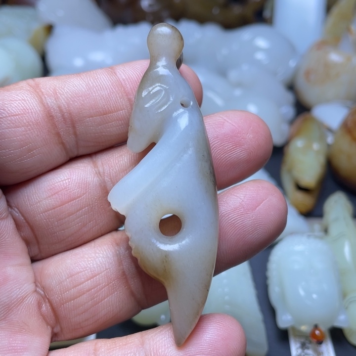 和田玉未镶嵌吊坠(不含链)