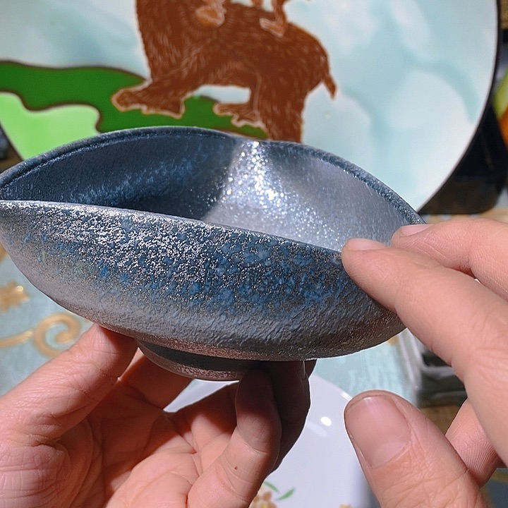 瓷片新年快乐。万事如意