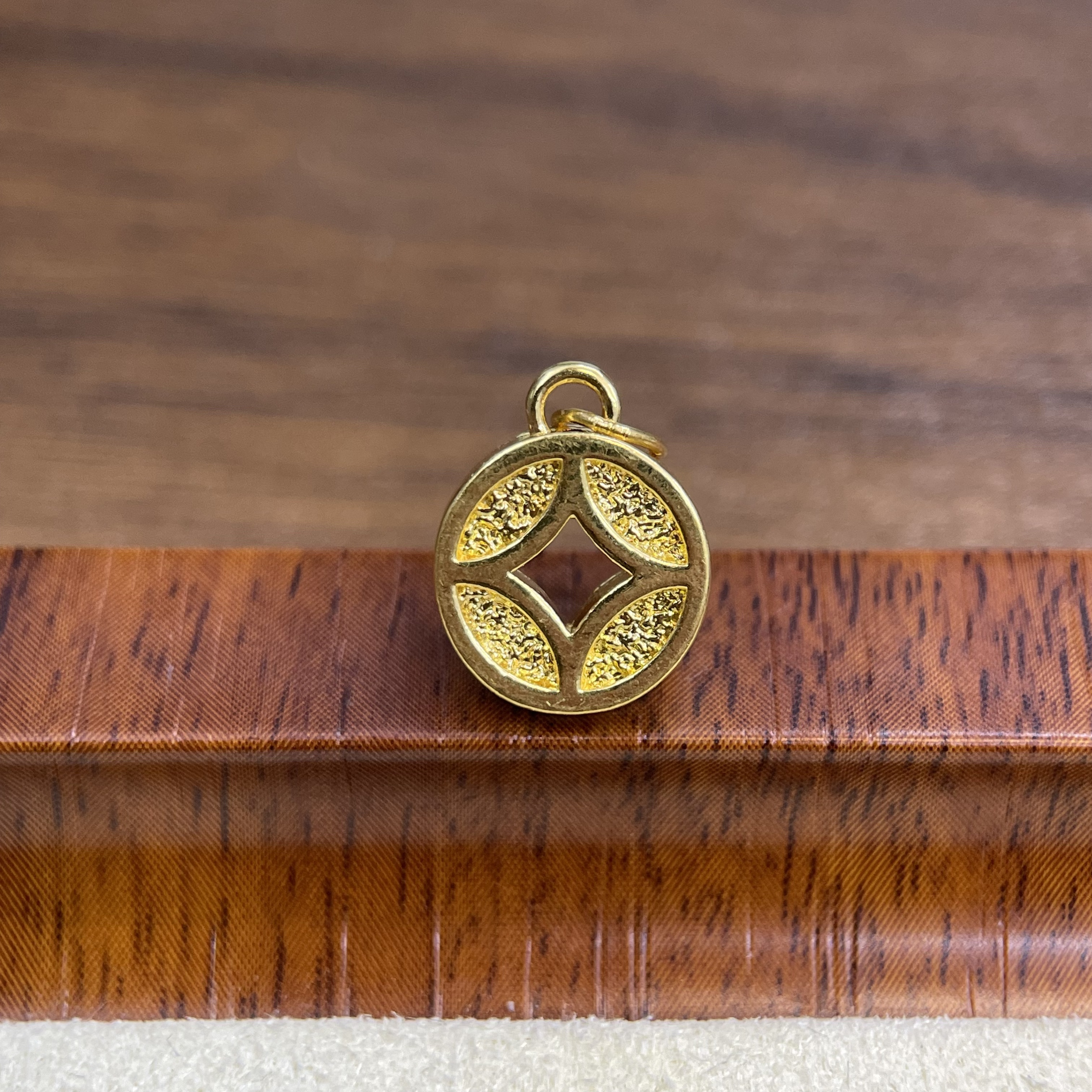 吴芳芳黄金足金999碎碎冰钱币提溜DP1817-0200