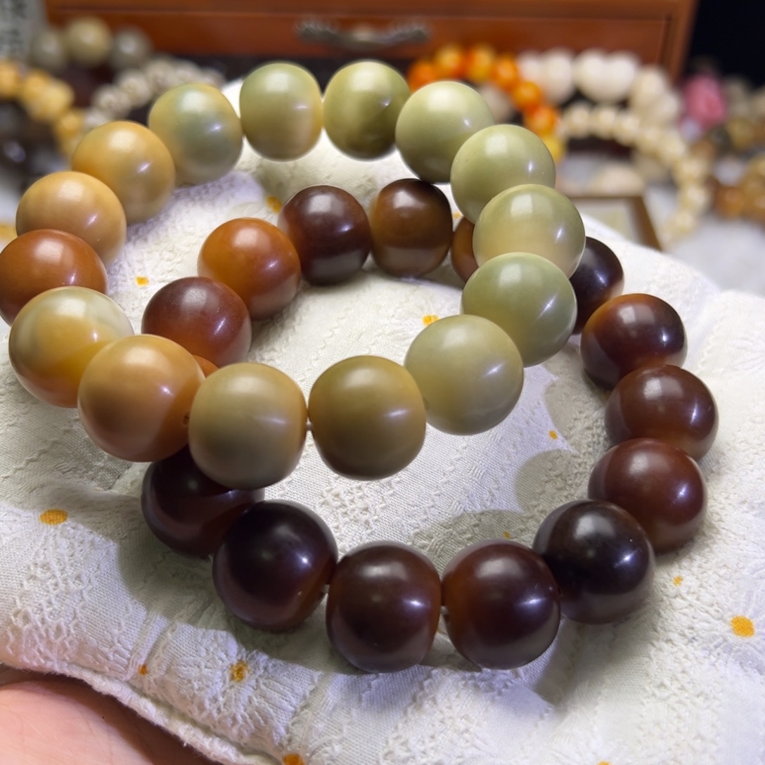 菩提根/象牙果吊坠苹果卡18微瑕