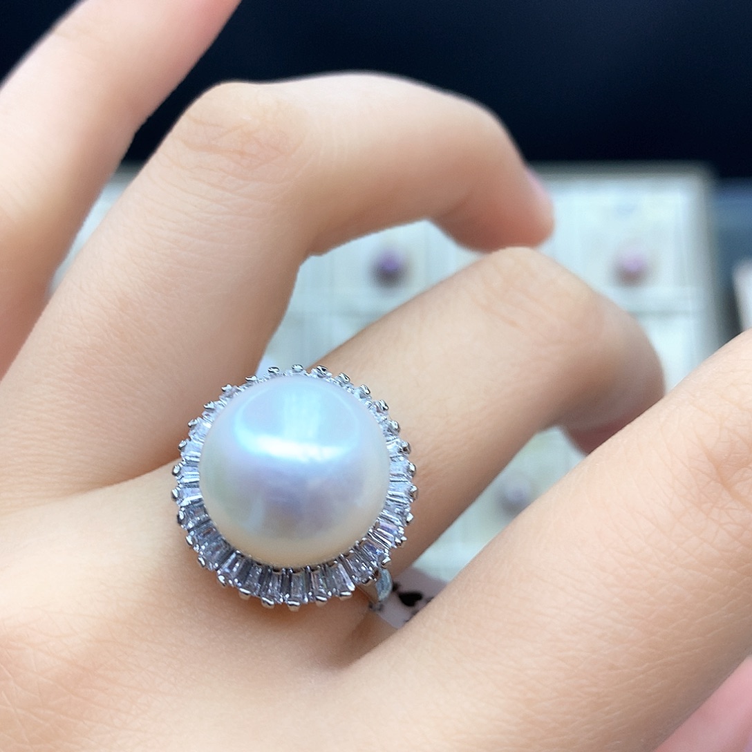 淡水珍珠颈饰合金