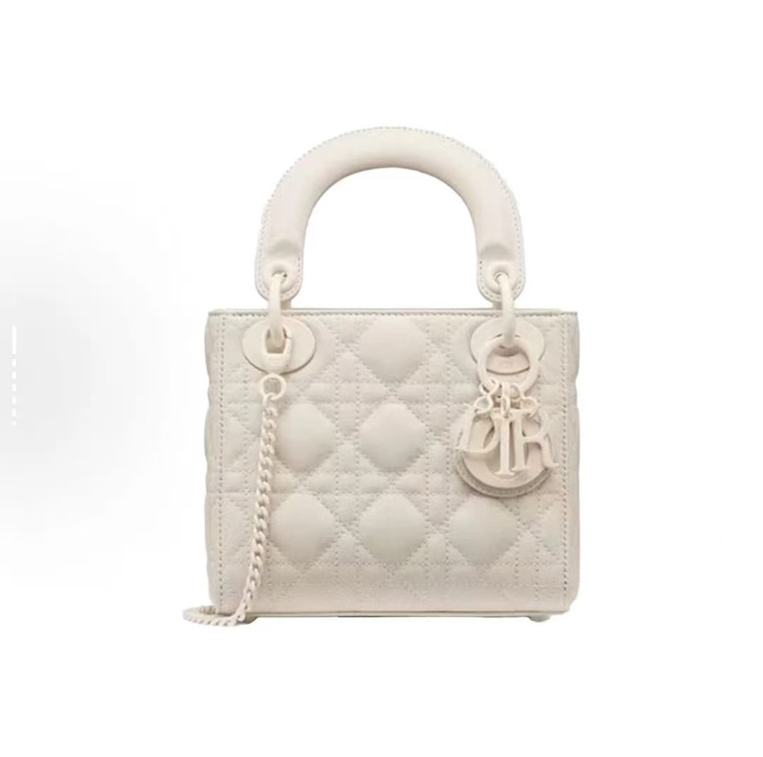 DIOR/迪奥【全新代购】‘Lady Dior三格戴妃磨砂白色