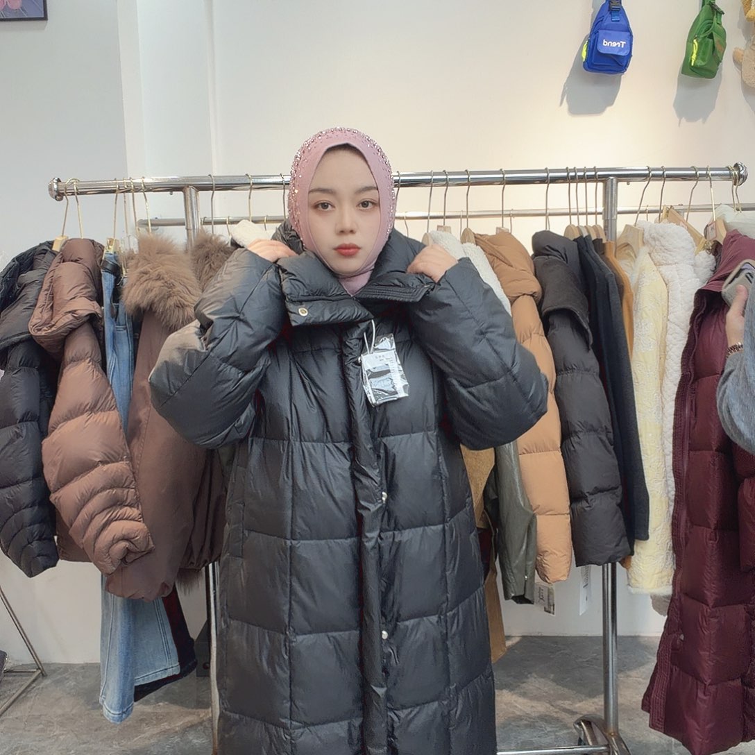 黑色字母长款11112223333333