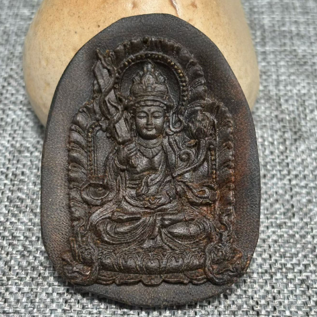 沉香包头吊坠虚空藏菩萨守护神
