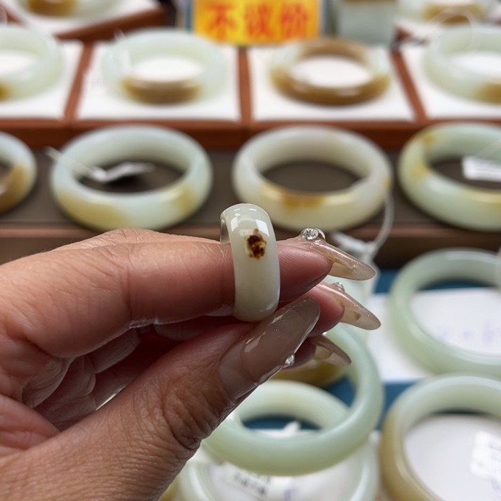 和田玉戒圈未镶嵌r**l