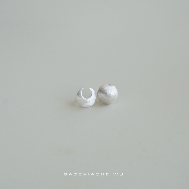 足银耳饰 呷的小黑屋足银耳钉990星月耳钉简约百搭耳钉彝族凉山