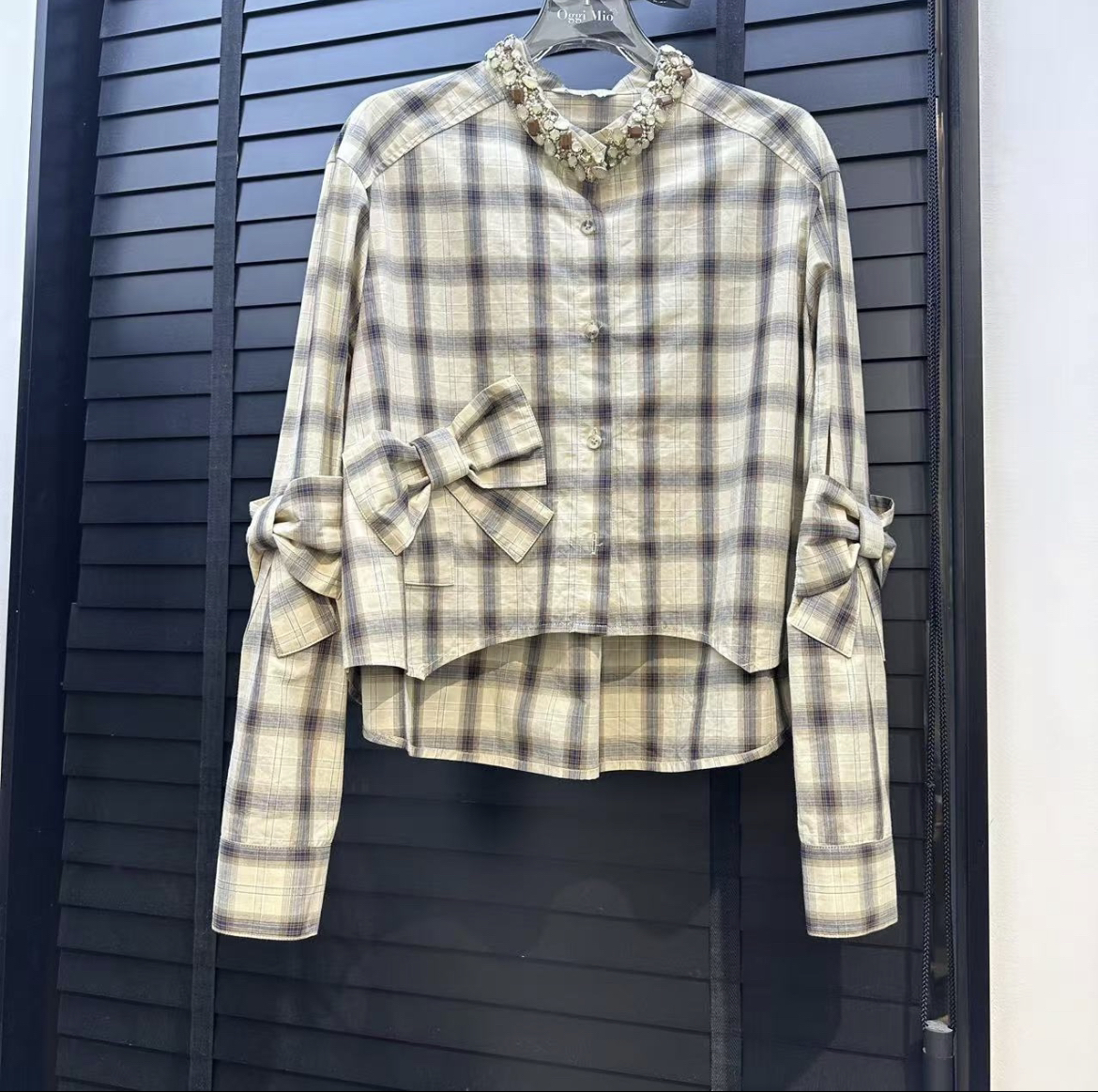 经典格子款钉珠设计款衬衣