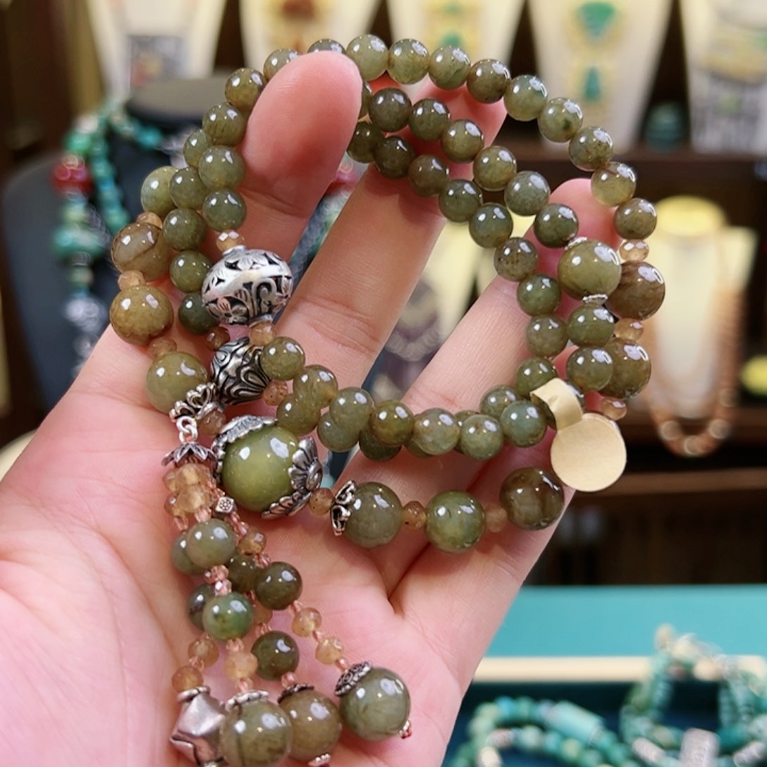 翡翠手链未镶嵌手链