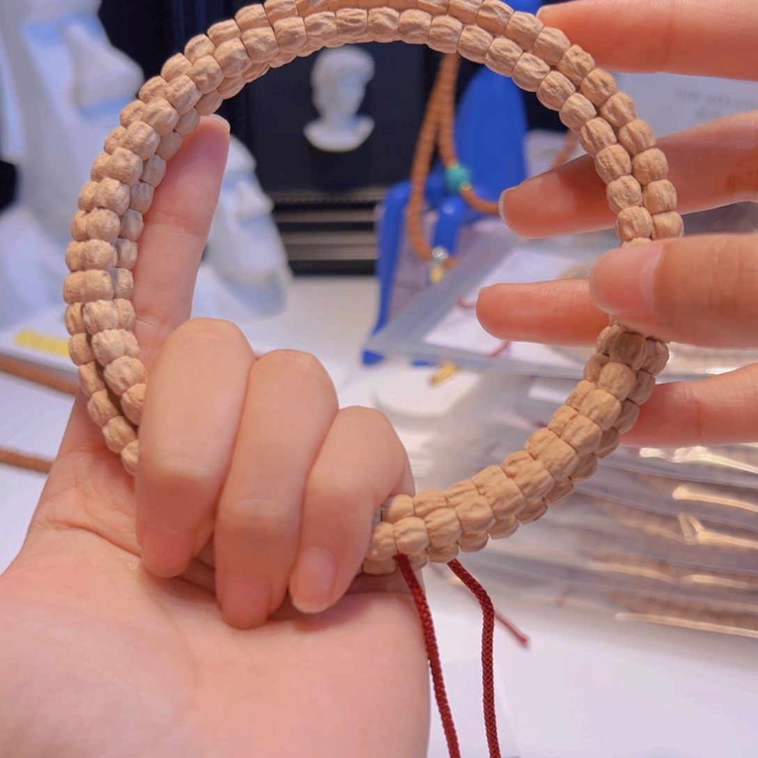 大***场柏香籽/百香籽吊坠