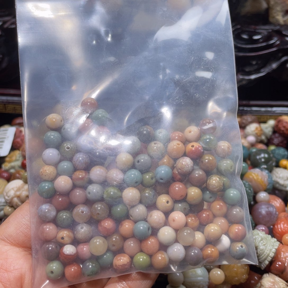 石英质玉手链未镶嵌