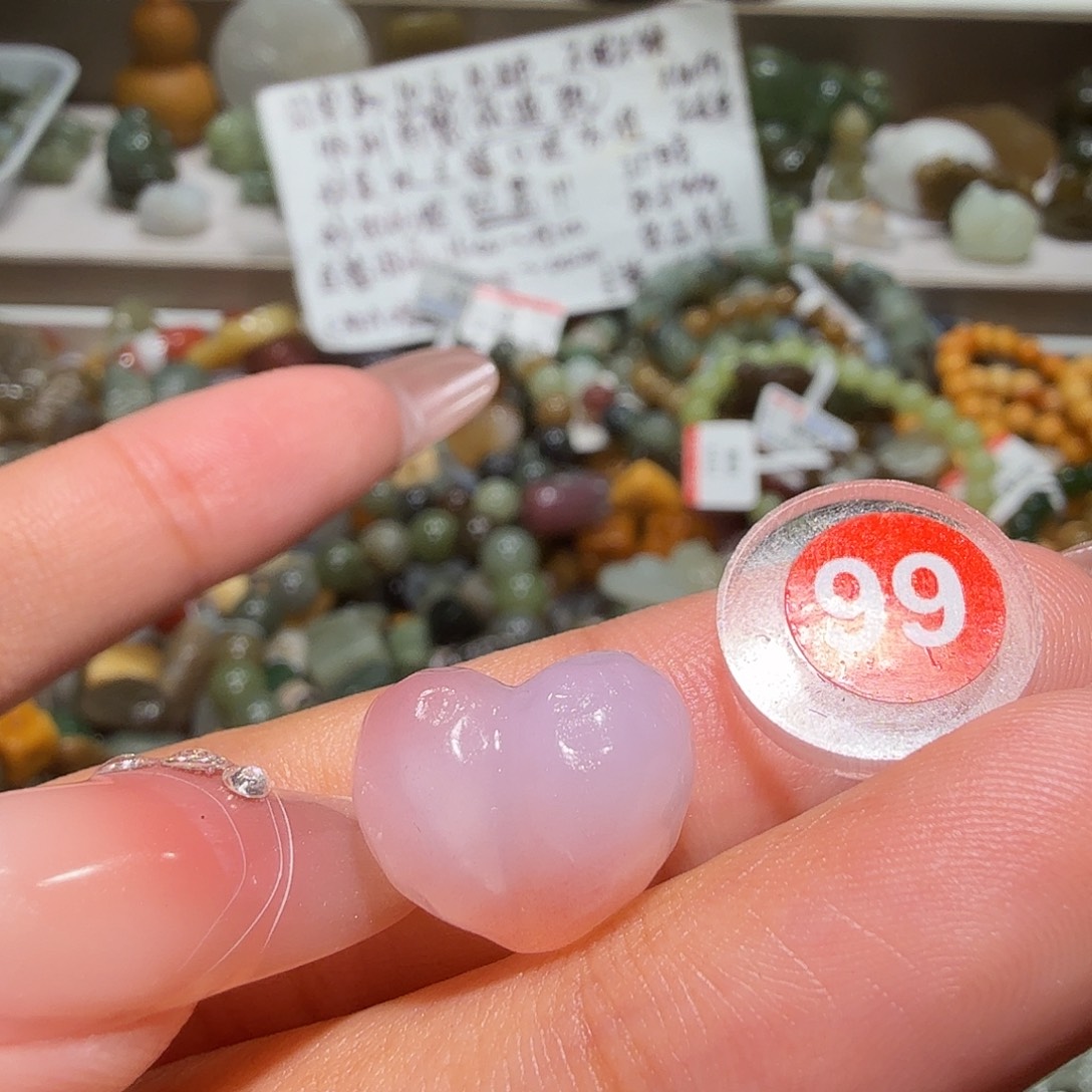 和田玉未镶嵌珠宝奇石