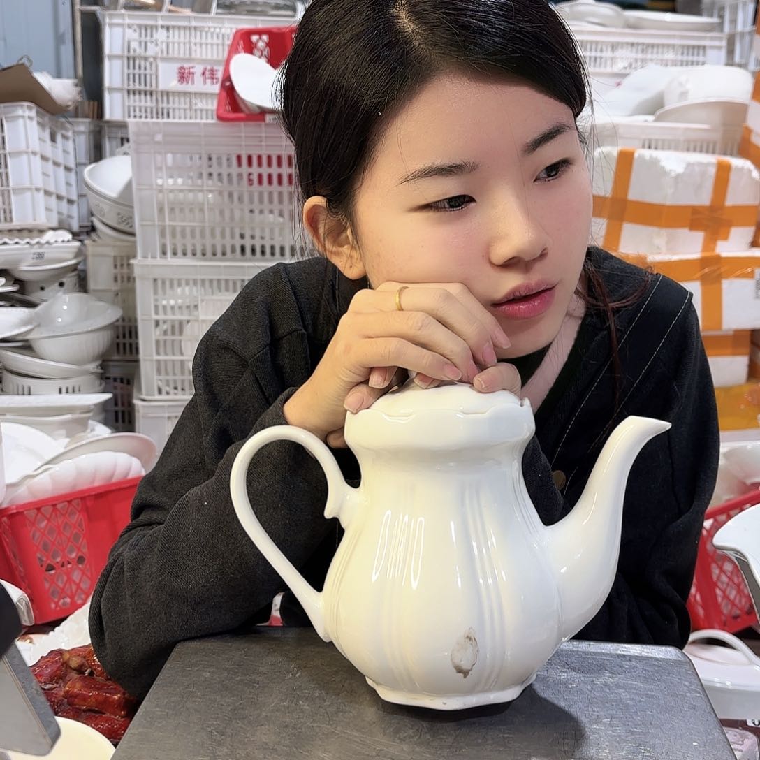 盘微瑕产品………南瓜壶一个