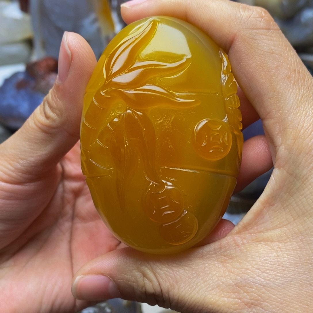 玛瑙/玉髓手把件未镶嵌