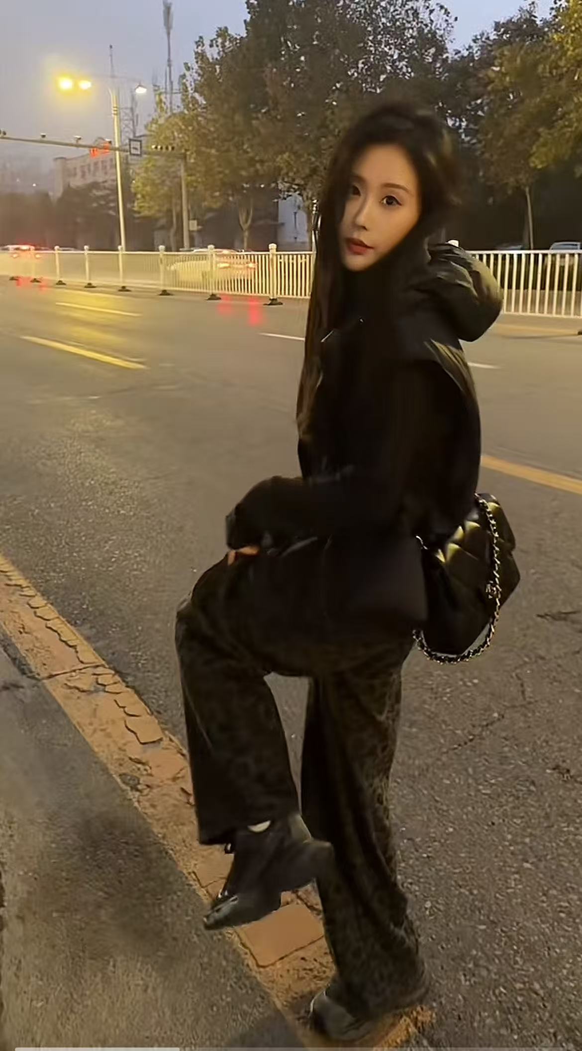 豹纹加绒直筒裤 黑灰色 B 302