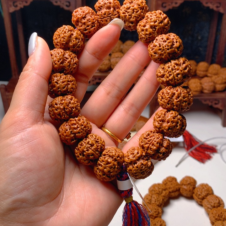 金刚菩提手串懒**个梅花蜂王